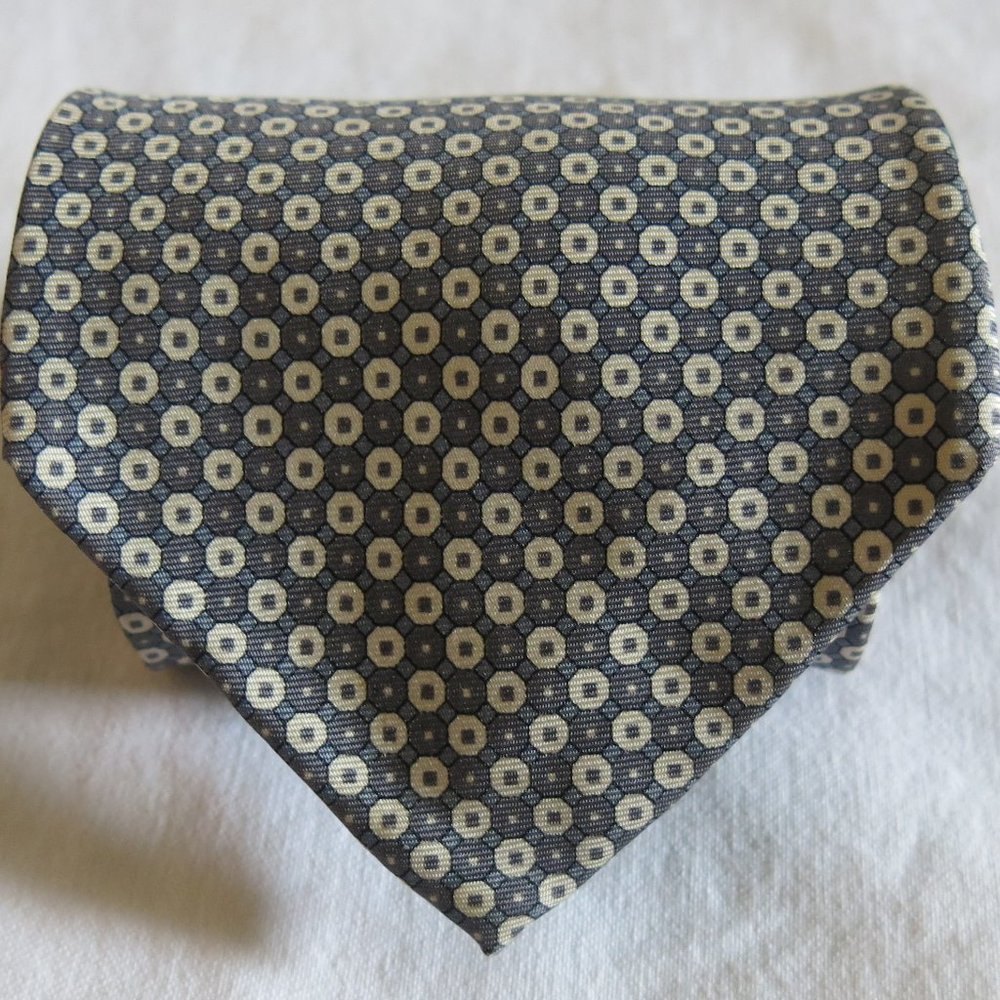 Tommy Hilfiger Multi Color Geometric Pattern 100% Silk Neck Tie